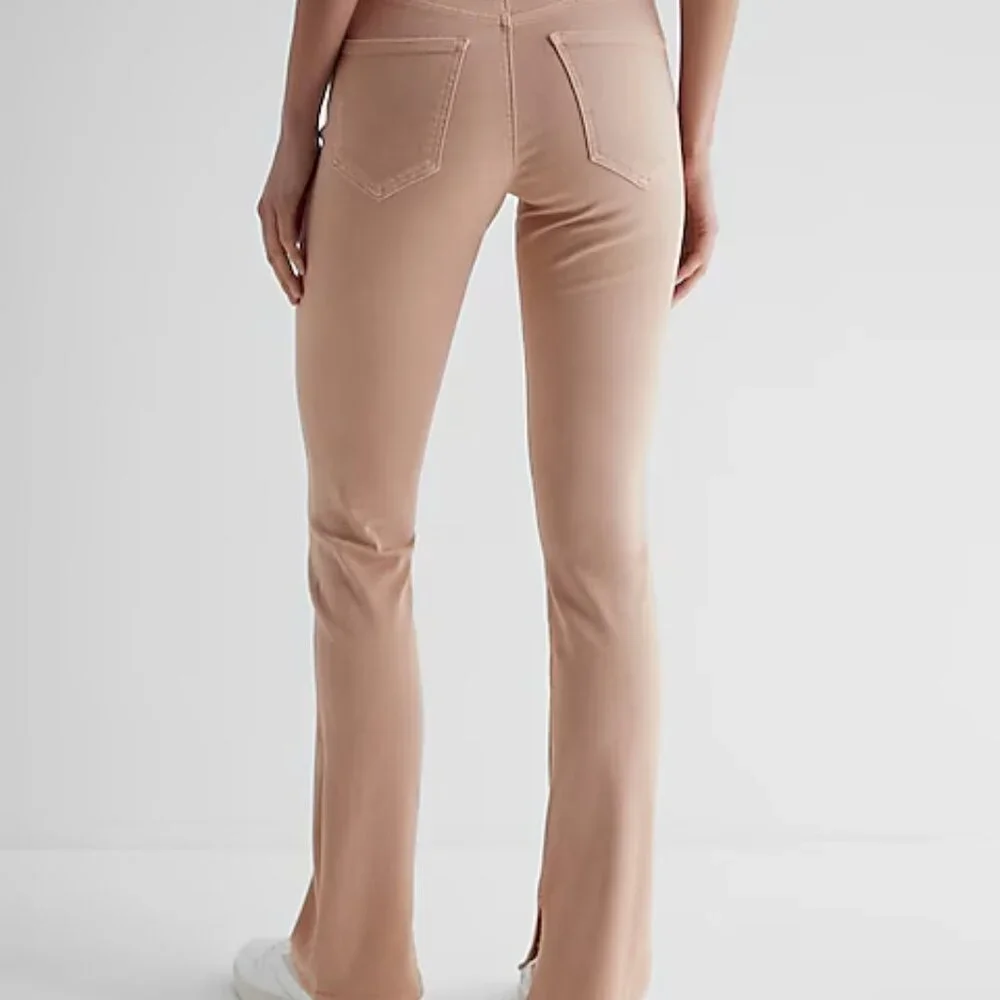 NWT EXPRESS WOMEN'S MID RISE PINK SKYSCRAPER HYPER STRETCH JEANS NUDE PINK 0 S